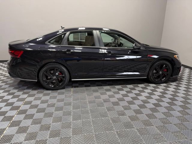 Used 2024 Volkswagen Jetta GLI Autobahn image 7