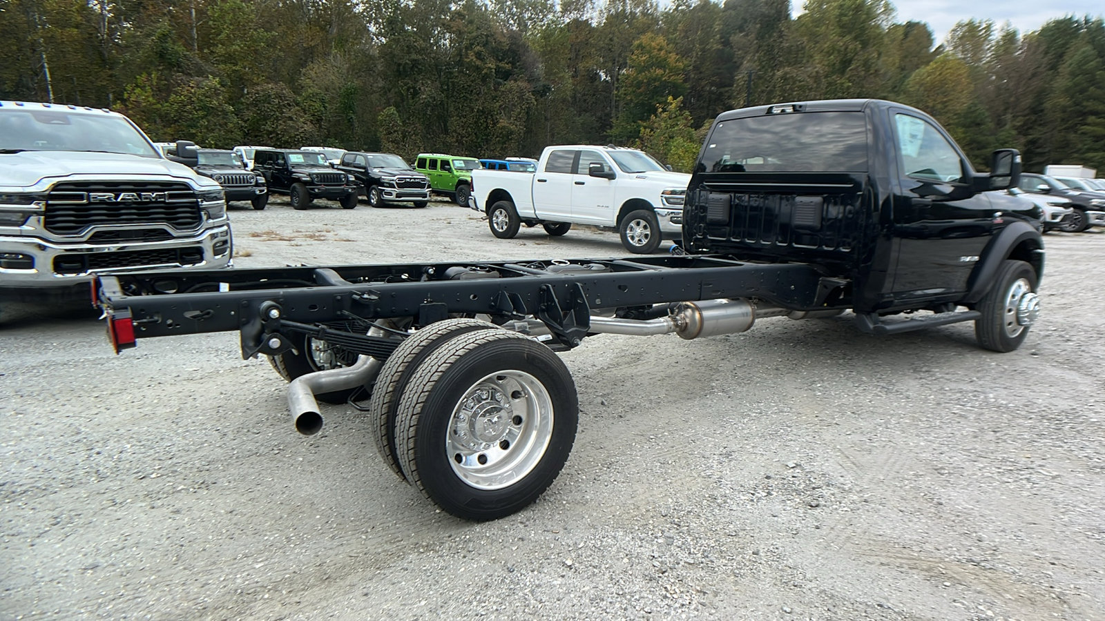 New 2025 RAM 5500 2WD Regular Cab image 8