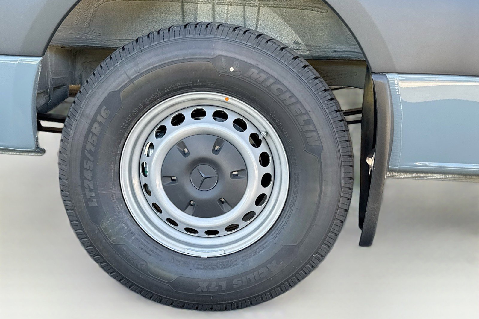 New 2025 Mercedes-Benz Sprinter 2500 image 26