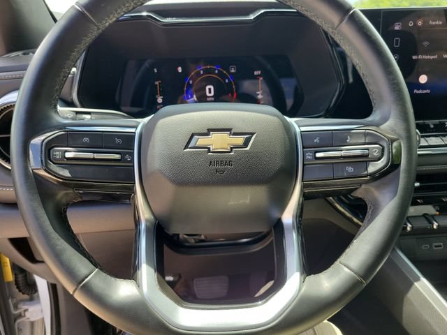 Used 2023 Chevrolet Colorado LT w/ LT Convenience Package II AWD/4WD image 19