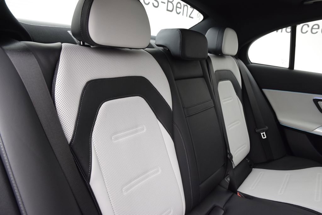 New 2026 Mercedes-Benz E 53 AMG e 4MATIC Sedan image 19