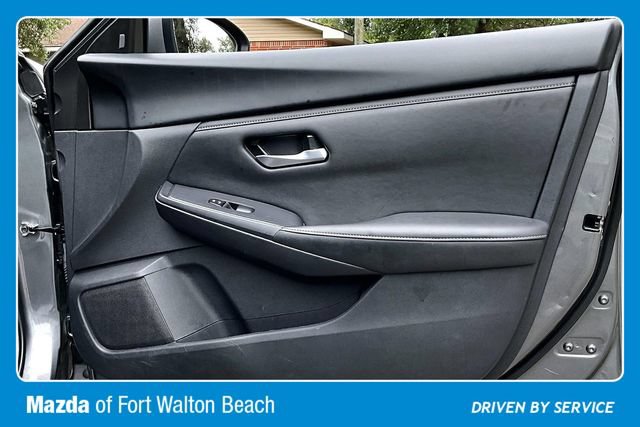 Used 2024 Nissan Sentra SV FWD image 29