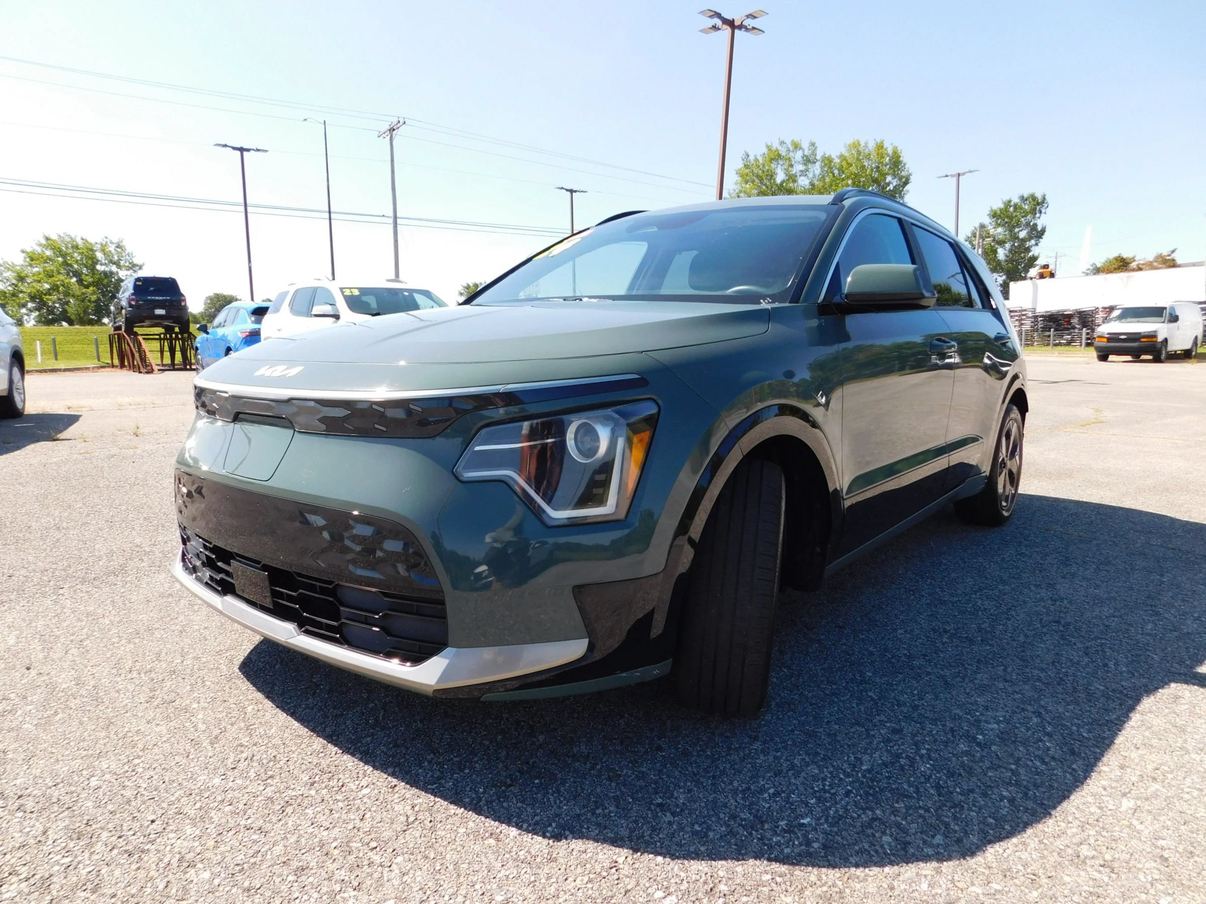 Used 2024 Kia Niro Wind w/ Wind Preserve Package FWD image 4