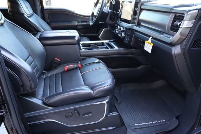 Used 2024 Ford F250 Platinum w/ Tremor Off-Road Package AWD/4WD image 16