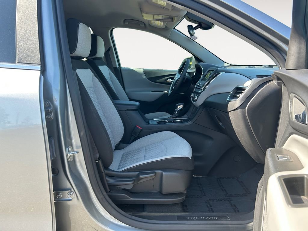 Used 2023 Chevrolet Equinox LT image 10