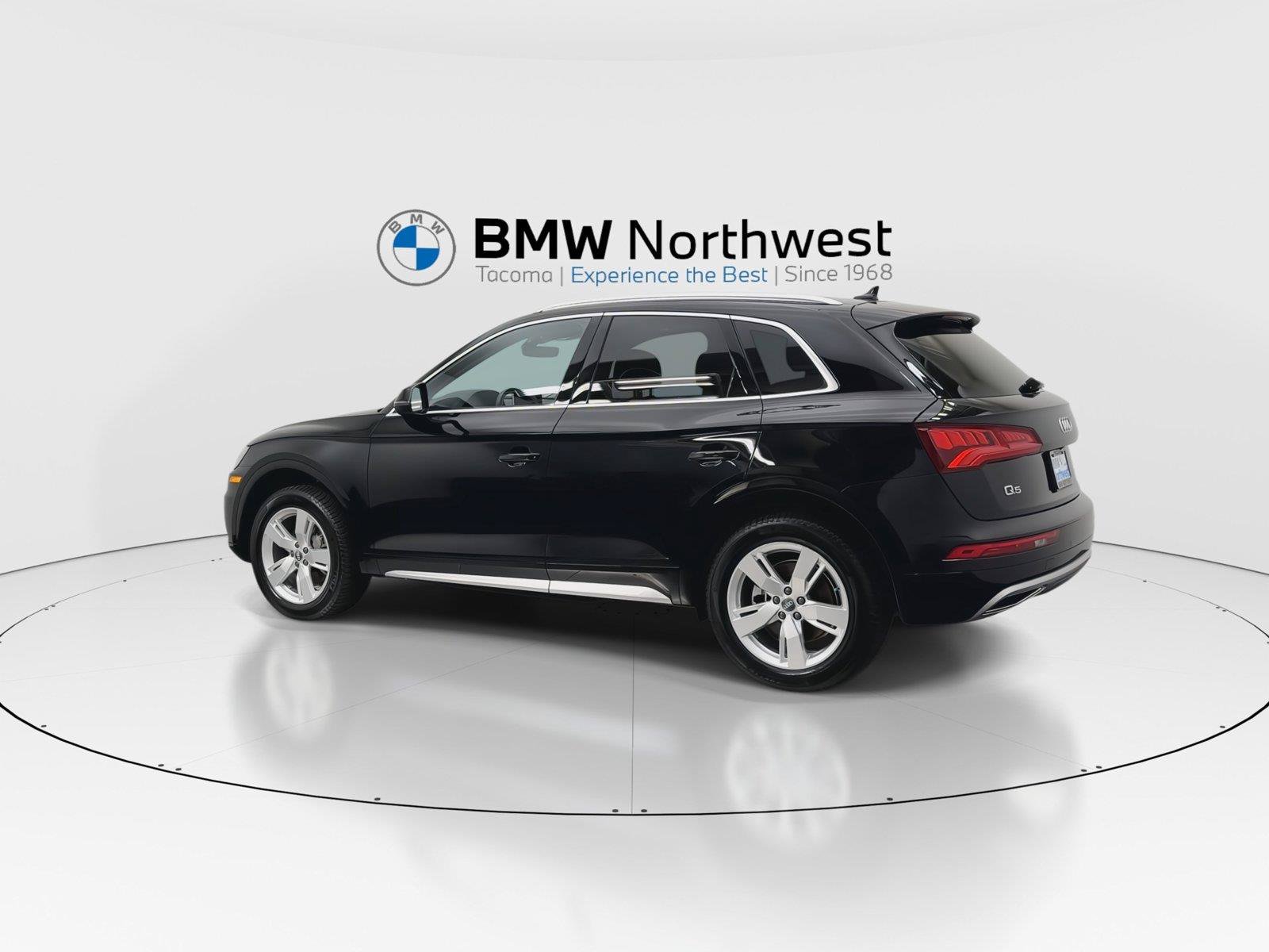 Used 2018 Audi Q5 2.0T Premium Plus w/ Premium Plus Package AWD/4WD image 12
