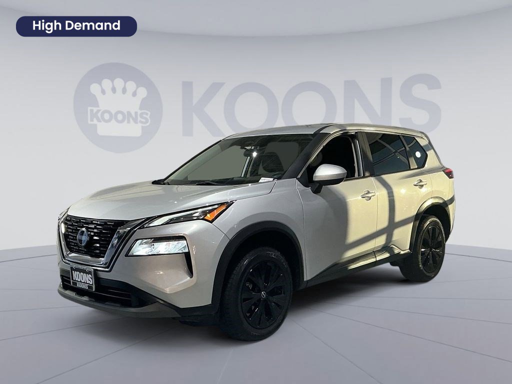 Used 2023 Nissan Rogue SV