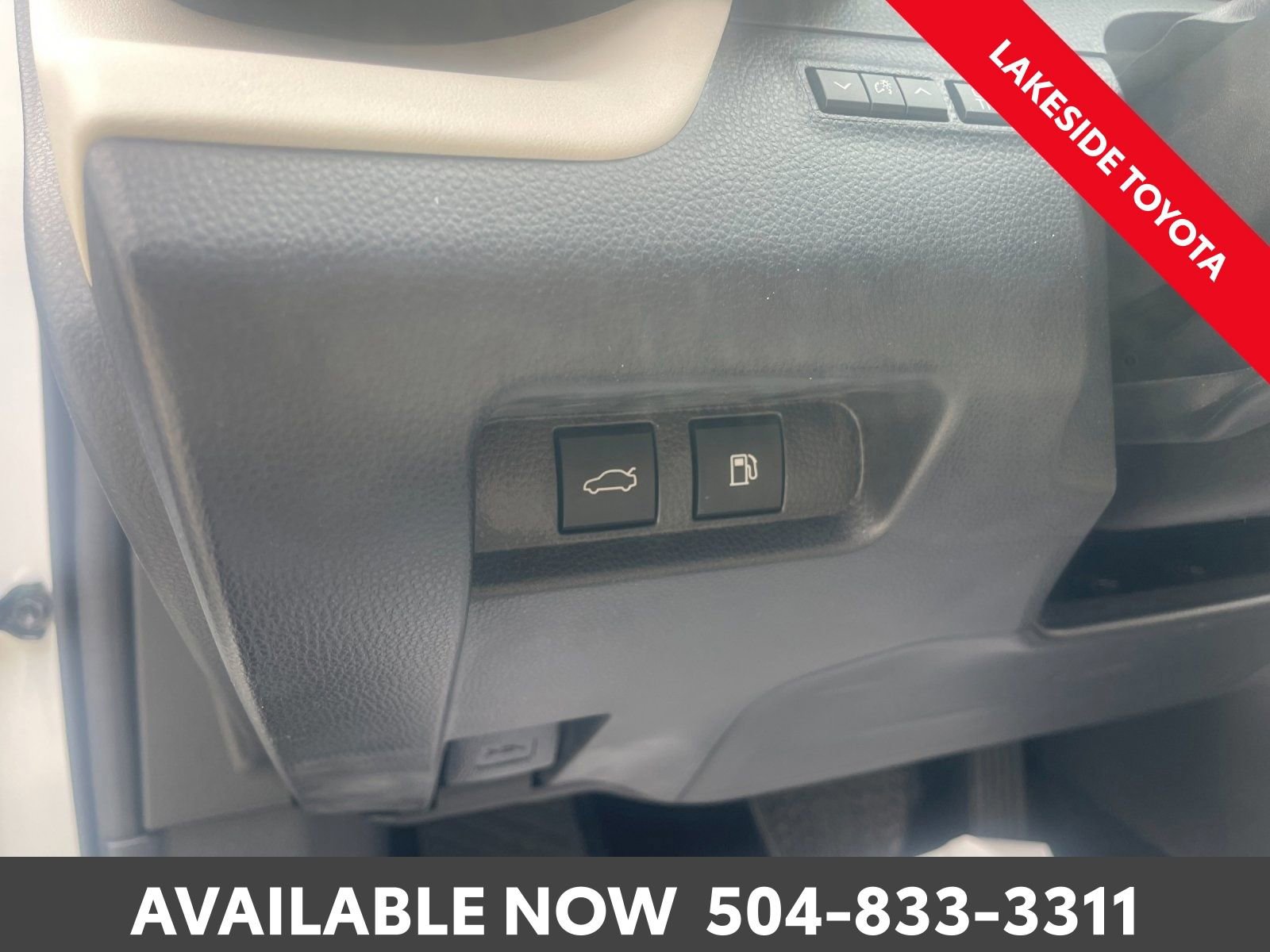 Used 2023 Toyota Crown Limited image 44