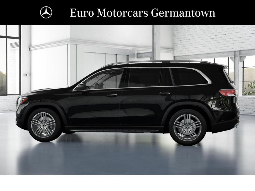 New 2026 Mercedes-Benz GLS 450 4MATIC image 33