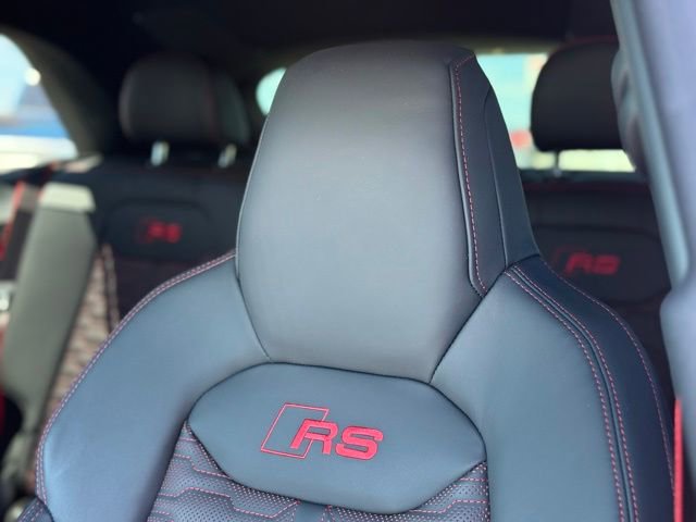 Used 2025 Audi RS Q8 performance image 18
