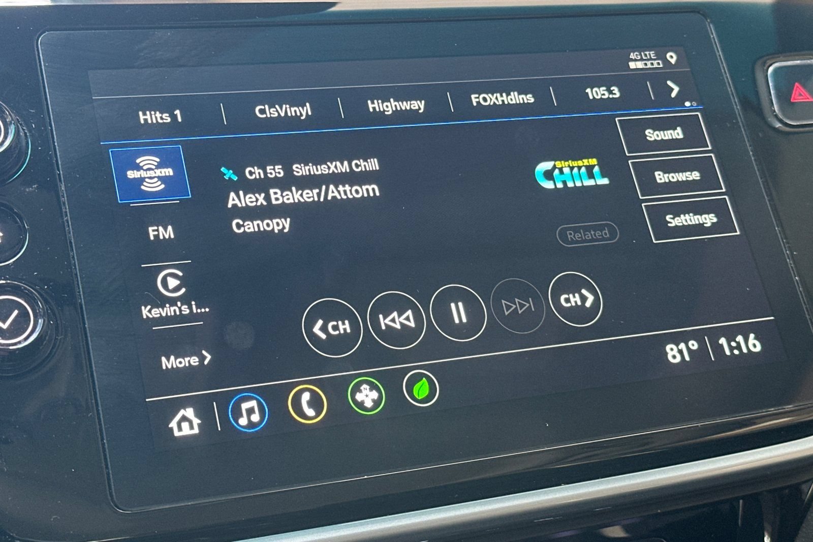 Used 2023 Chevrolet Bolt LT w/ Infotainment Package FWD image 26