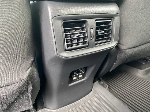 Used 2021 Toyota RAV4 XLE w/ Convenience Package AWD/4WD image 19