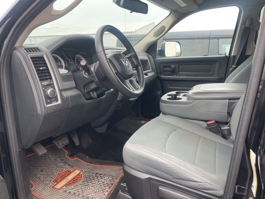 Used 2015 RAM 2500 Tradesman w/ Chrome Appearance Group image 8