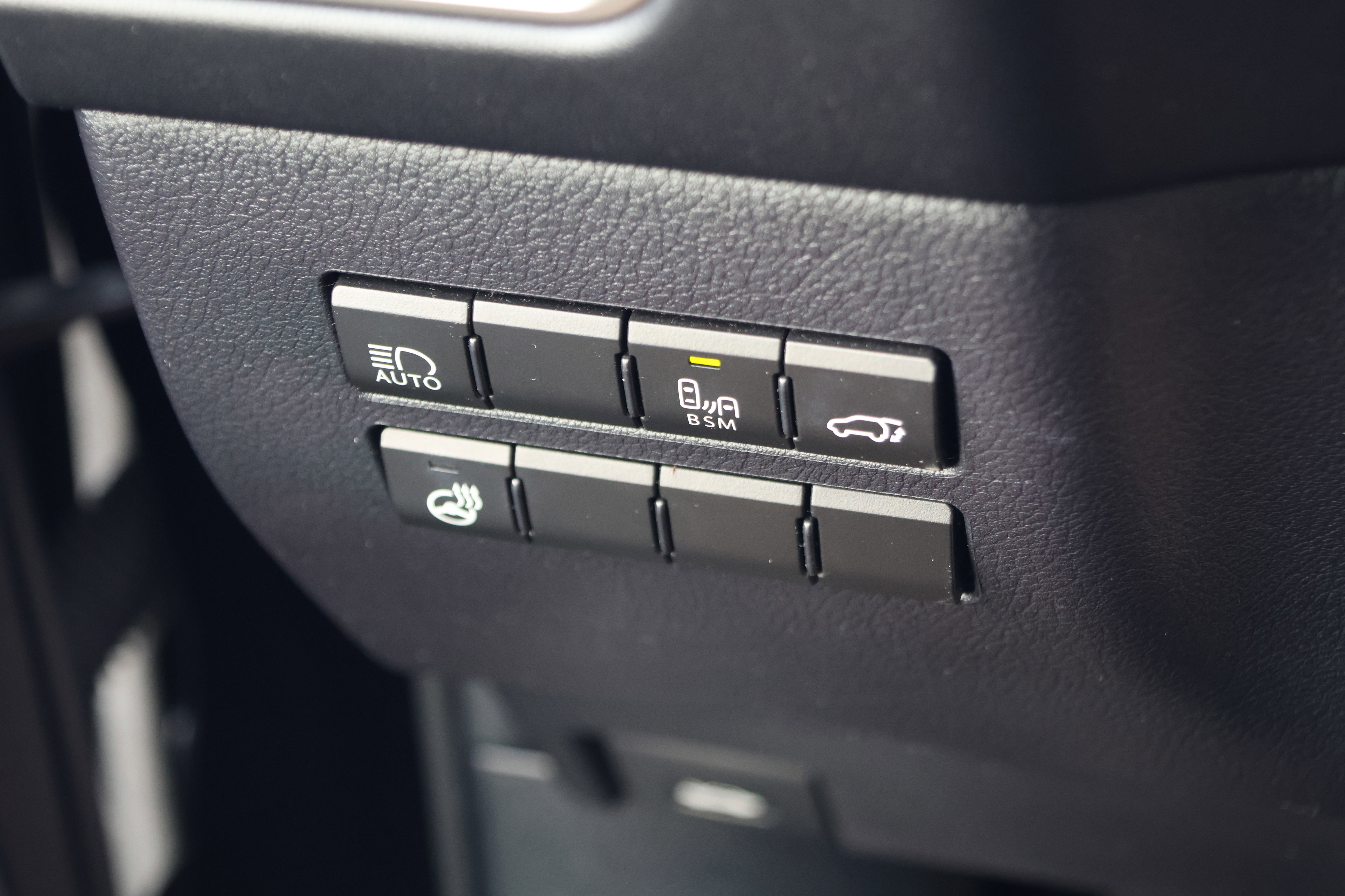 Used 2021 Lexus NX 300 F Sport w/ F Sport Premium Package image 15