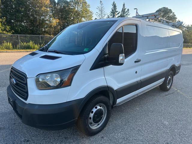Used 2017 Ford Transit 250 130 Low Roof image 32