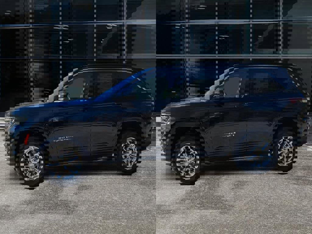 New 2025 Jeep Grand Cherokee Laredo X image 4