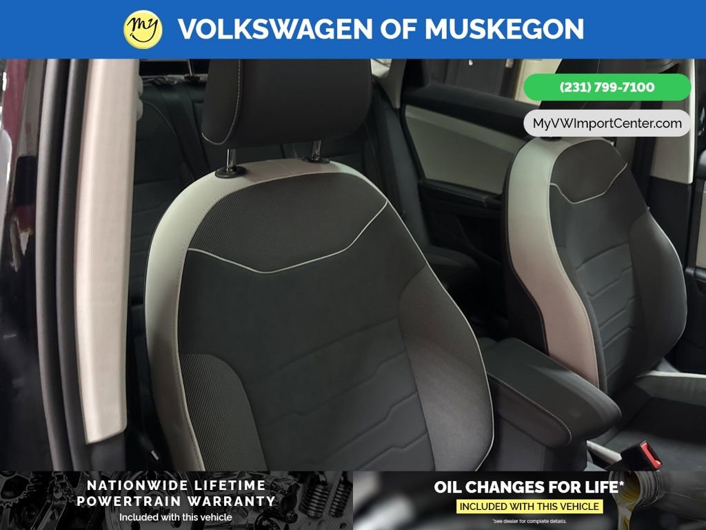 New 2026 Volkswagen Taos SE image 28