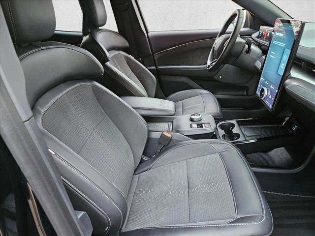 Certified 2022 Ford Mustang Mach-E GT w/ GT Performance Edition image 21