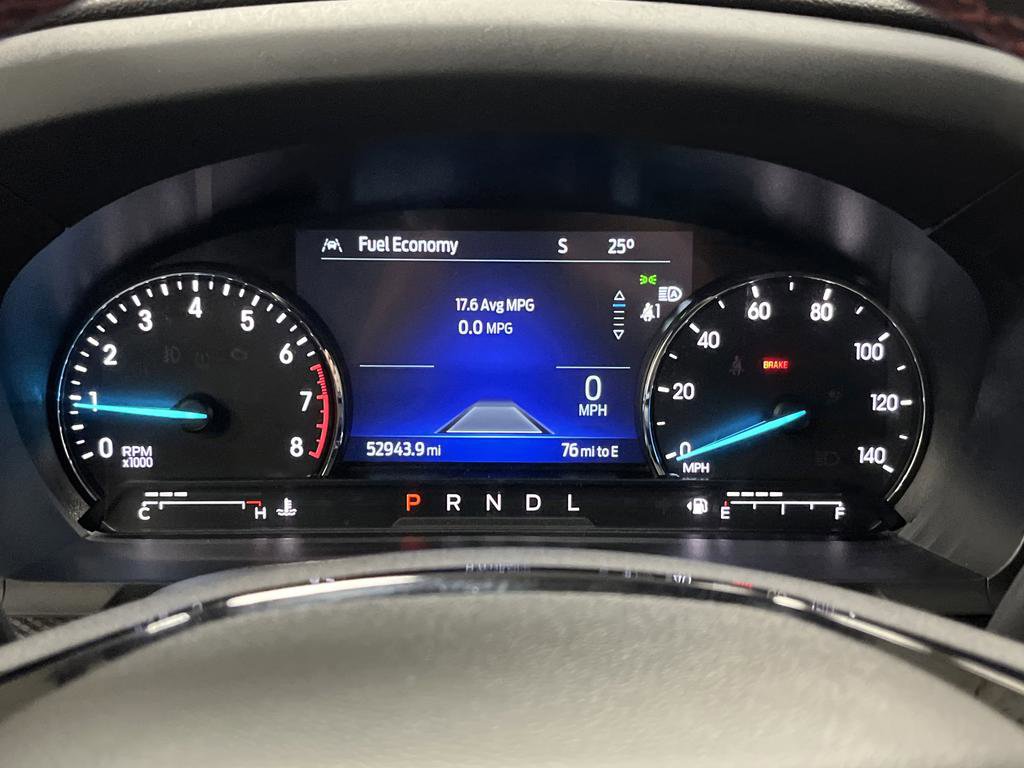 Used 2023 Ford Explorer ST-Line AWD/4WD image 18