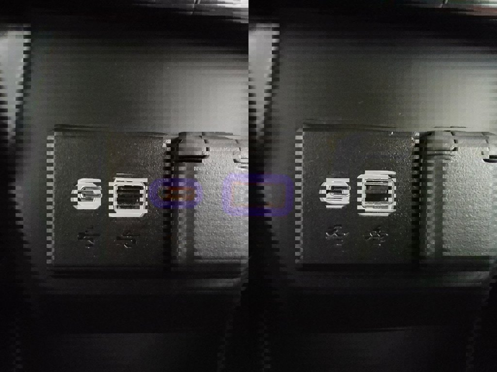 Used 2021 GMC Sierra 1500 AT4 image 33