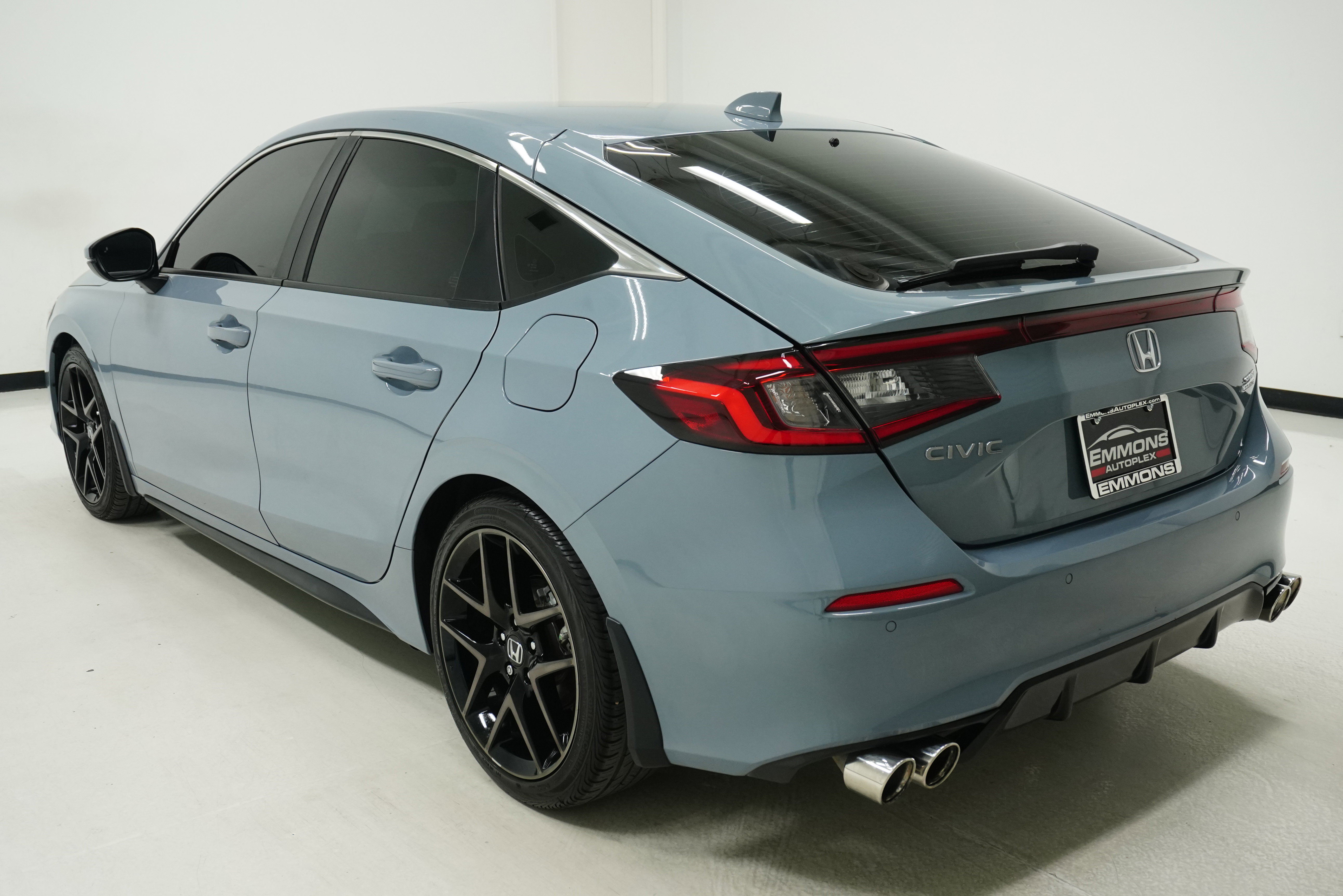 Used 2023 Honda Civic Sport Touring image 6