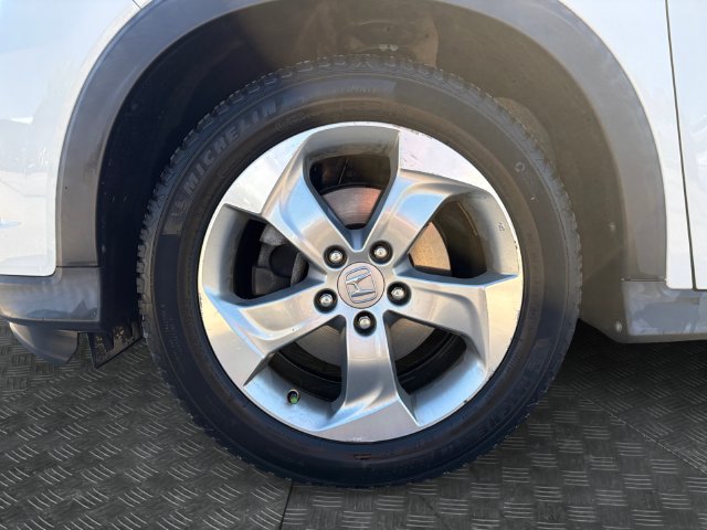 Used 2017 Honda HR-V EX image 13
