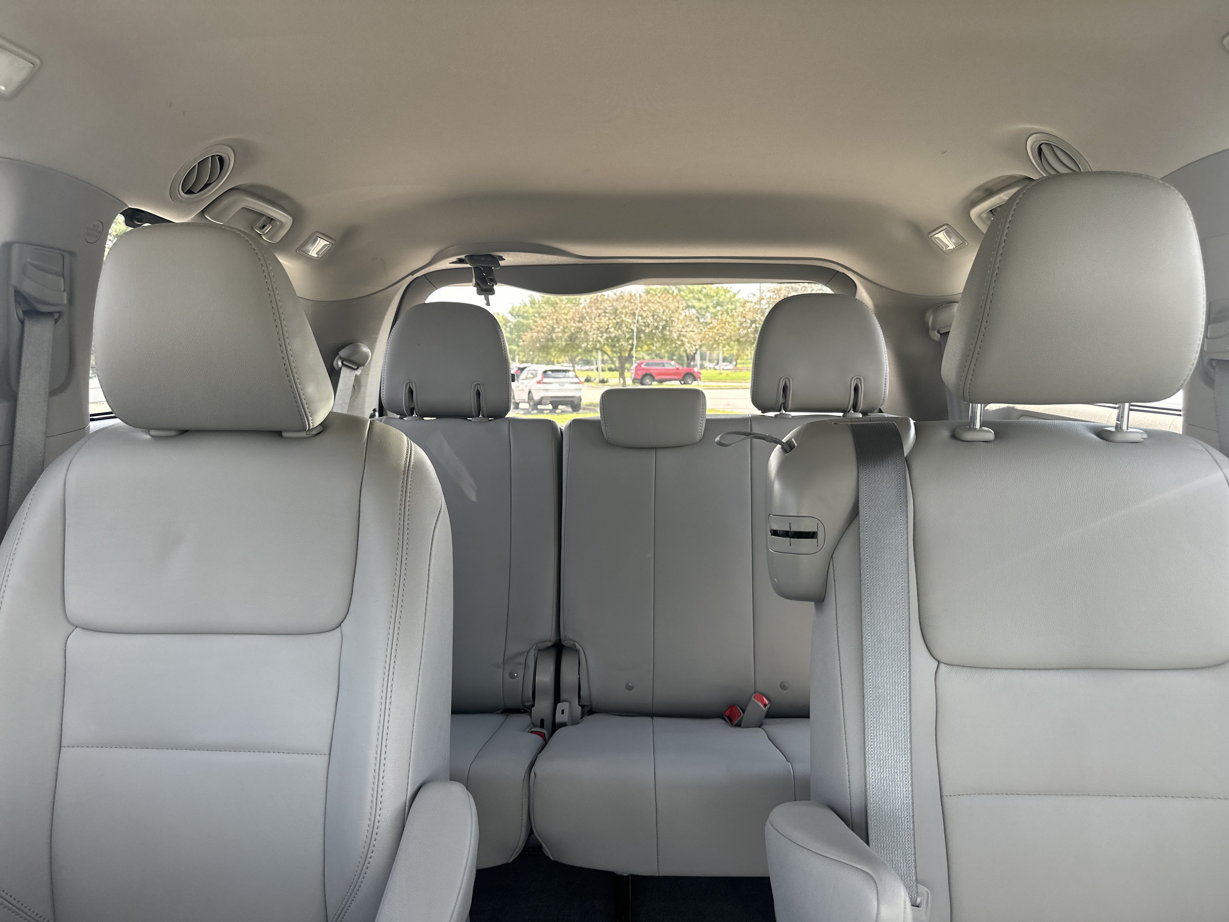 Used 2018 Toyota Sienna XLE w/ Protection Package FWD image 34