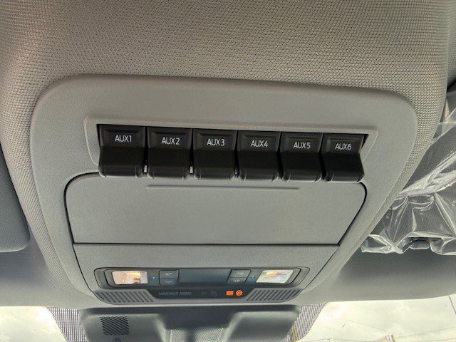 New 2026 Ford F550 4x4 Regular Cab Super Duty image 15