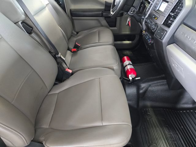 Used 2021 Ford F550 4x4 Crew Cab Super Duty w/ Power Equipment Group image 17