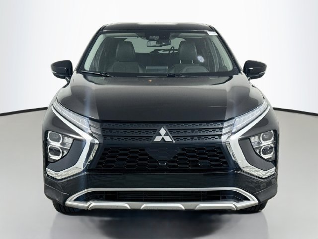 Used 2024 Mitsubishi Eclipse Cross SE AWD/4WD image 2