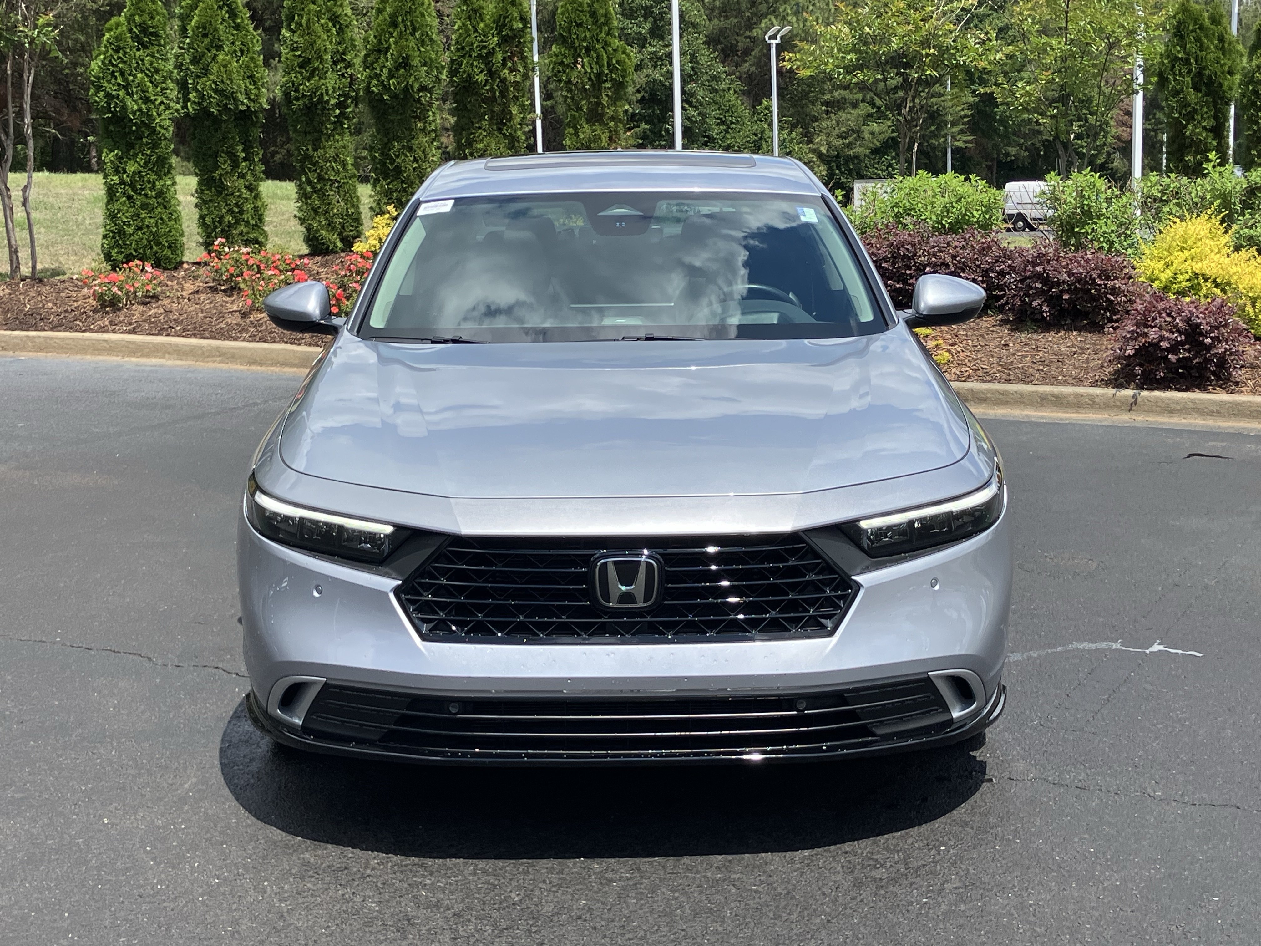 Used 2025 Honda Accord Touring image 5