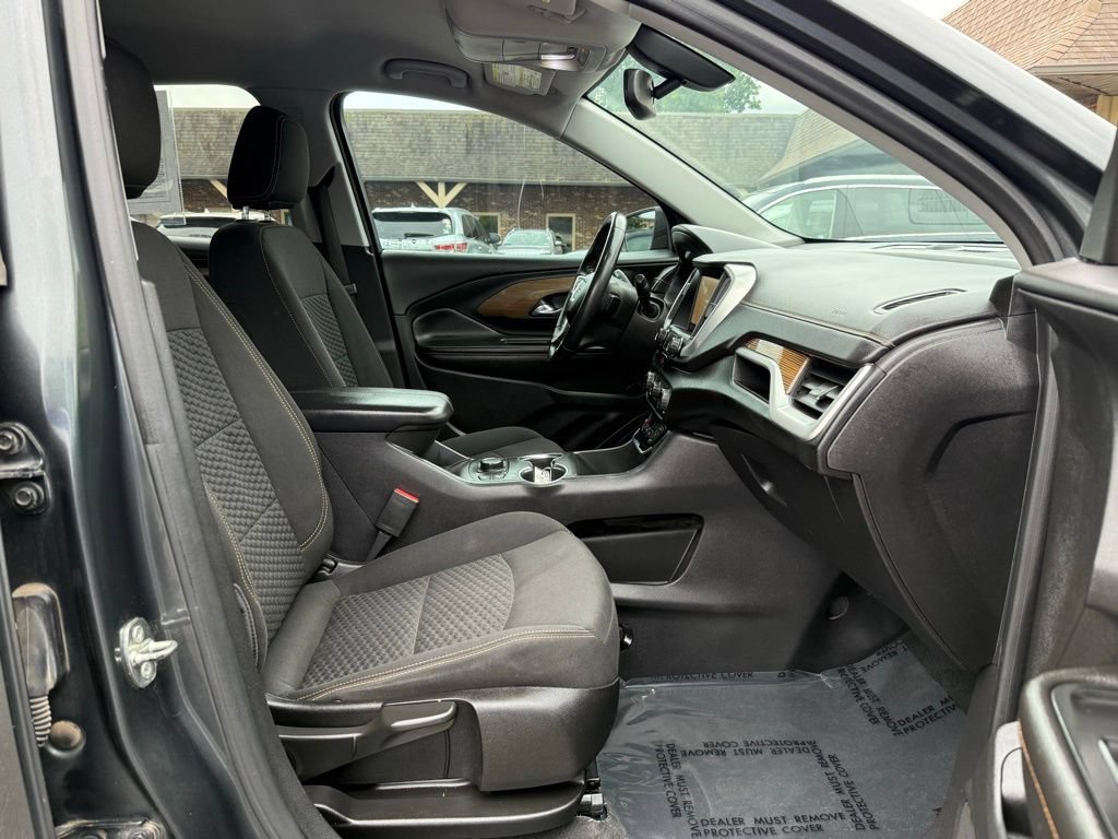Used 2019 GMC Terrain SLE w/ Driver Convenience Package FWD image 18