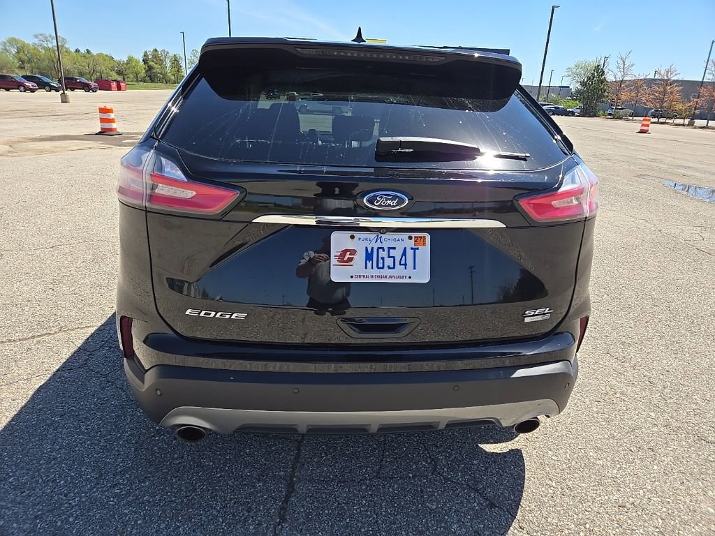 Used 2020 Ford Edge SEL w/ Convenience Package AWD/4WD image 5
