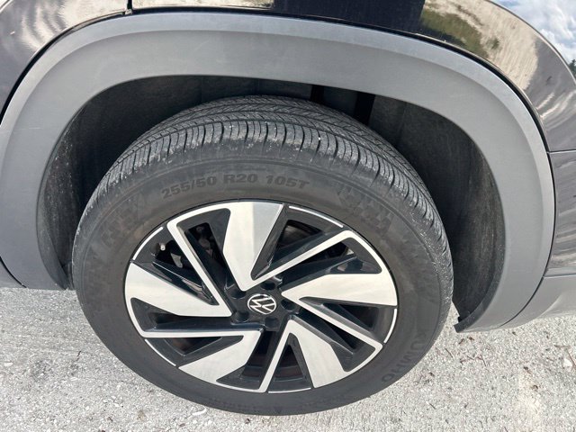 Used 2025 Volkswagen Atlas SE AWD/4WD image 20