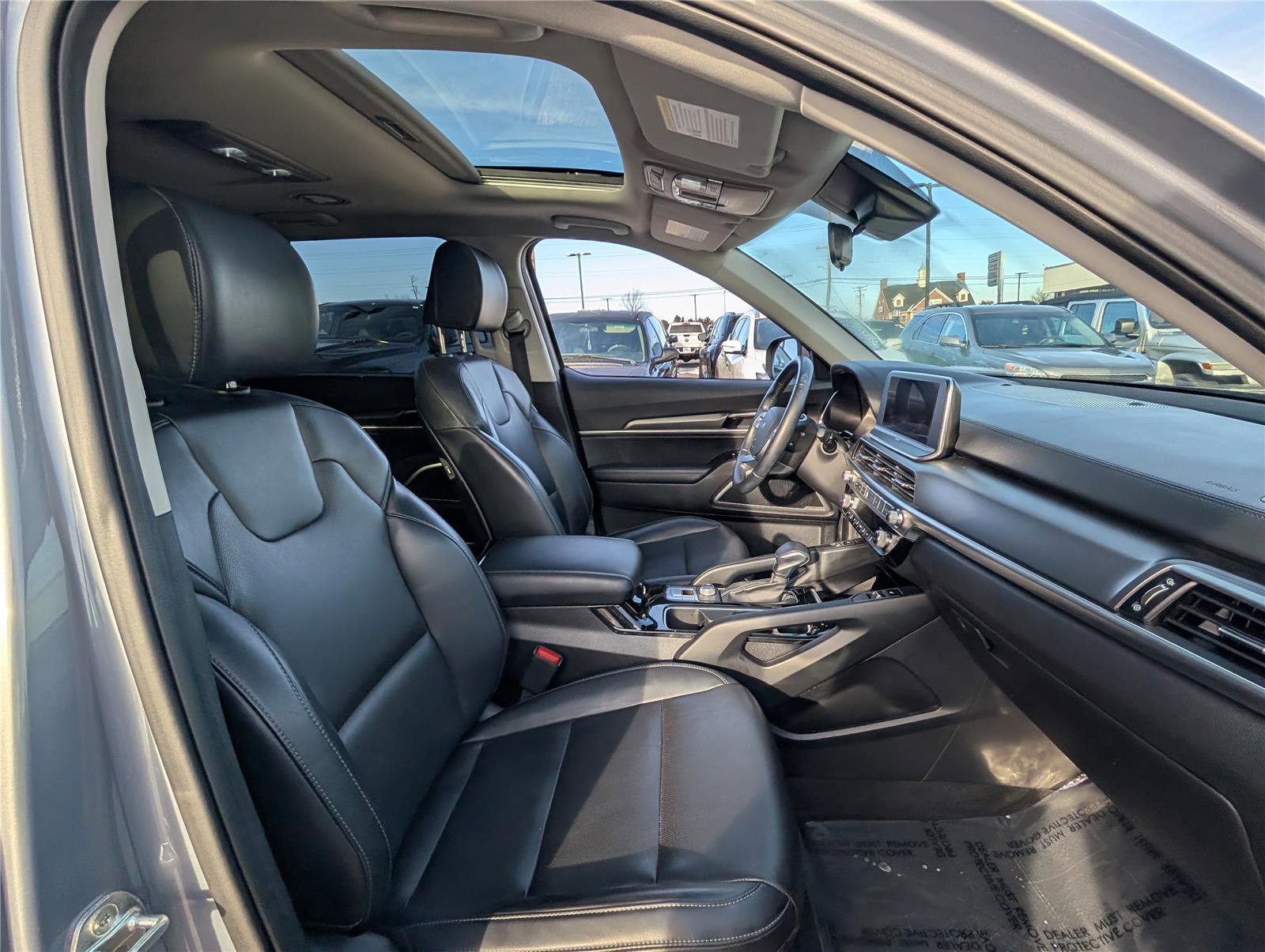 Used 2022 Kia Telluride S image 10