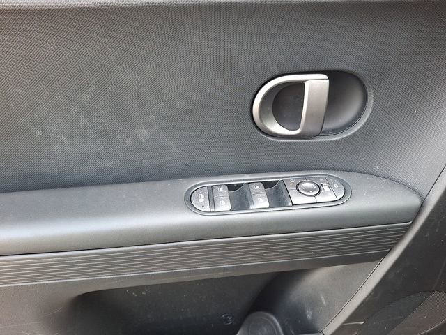 Used 2025 Hyundai Ioniq 5 SEL image 15