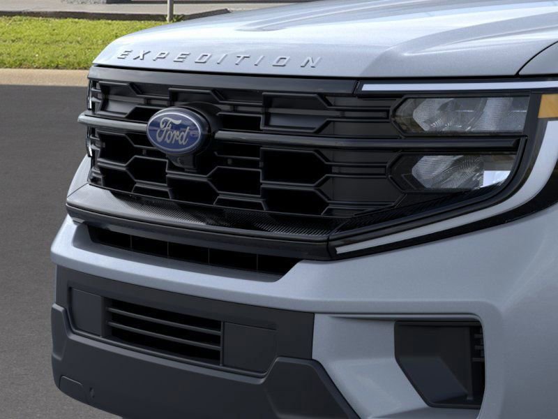New 2025 Ford Expedition Active image 17