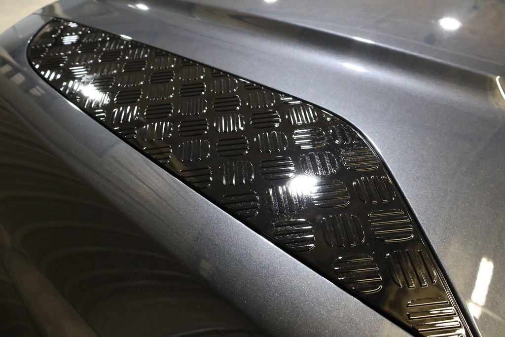 Used 2025 Land Rover Defender 130 V8 image 80