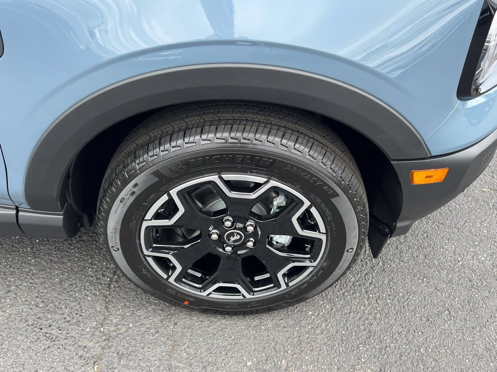 New 2026 Ford Bronco Sport Outer Banks w/ Outer Banks Tech Package+ AWD/4WD image 6