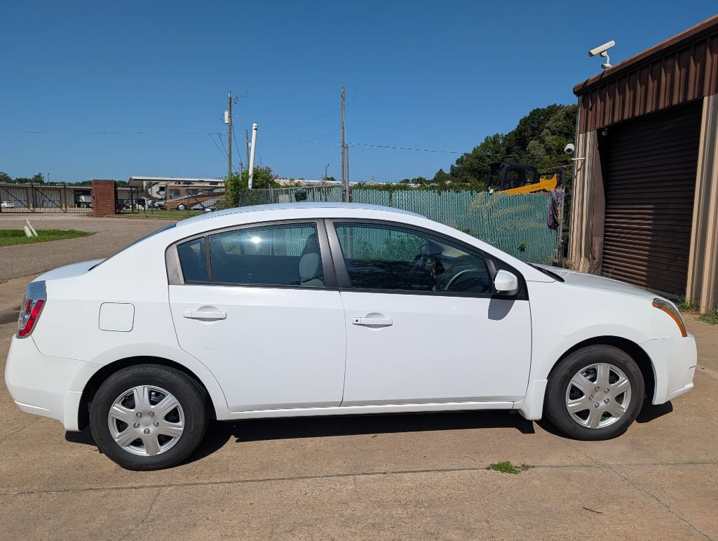 Used 2007 Nissan Sentra 2.0 FWD image 2