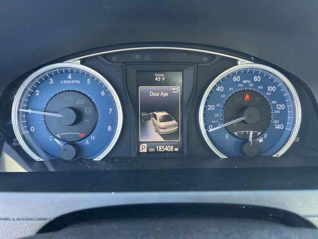 Used 2016 Toyota Camry LE FWD image 11