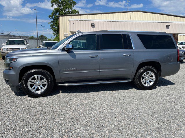 Used 2018 Chevrolet Suburban Premier AWD/4WD image 1