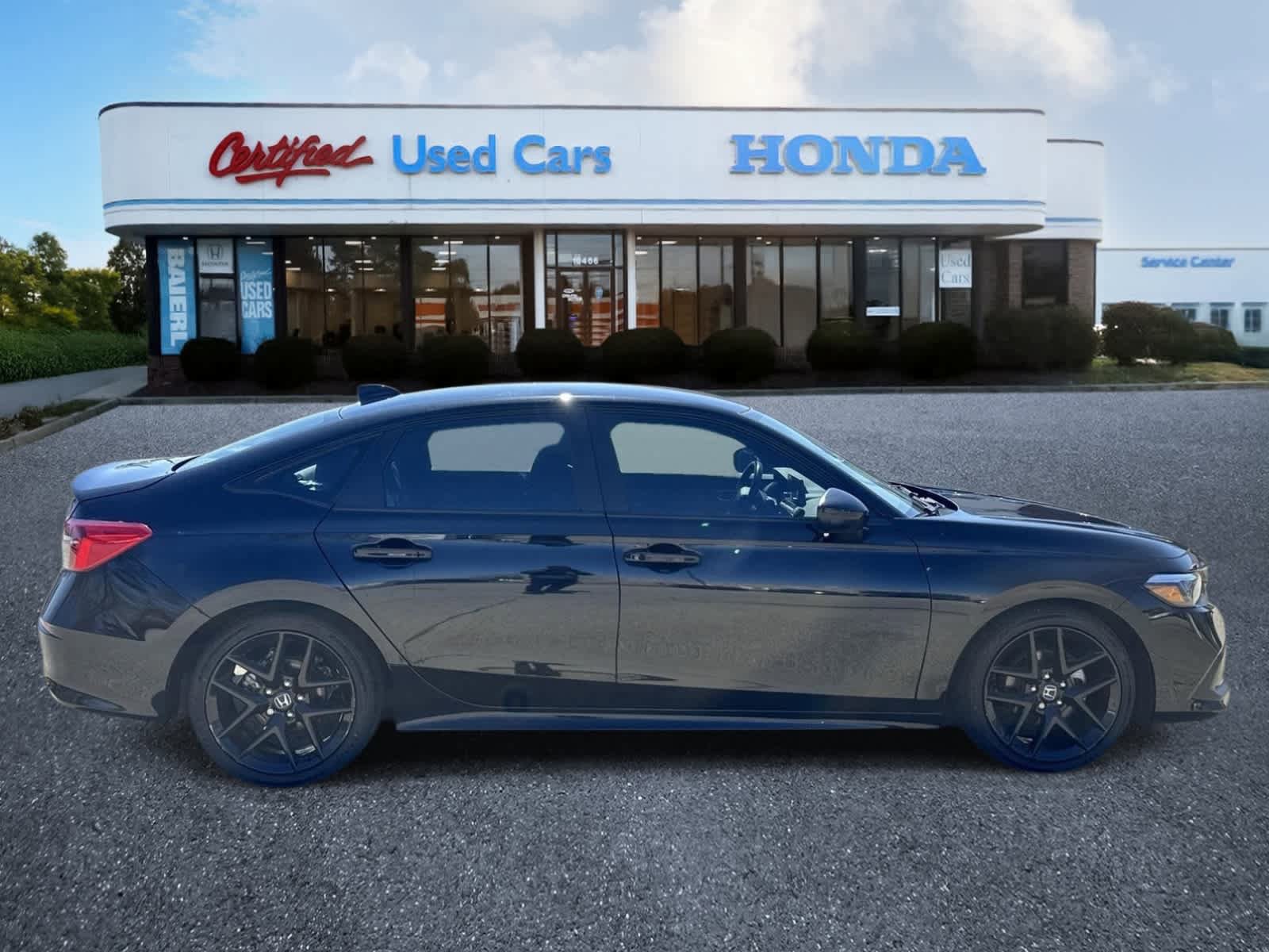 Used 2023 Honda Civic Sport image 6