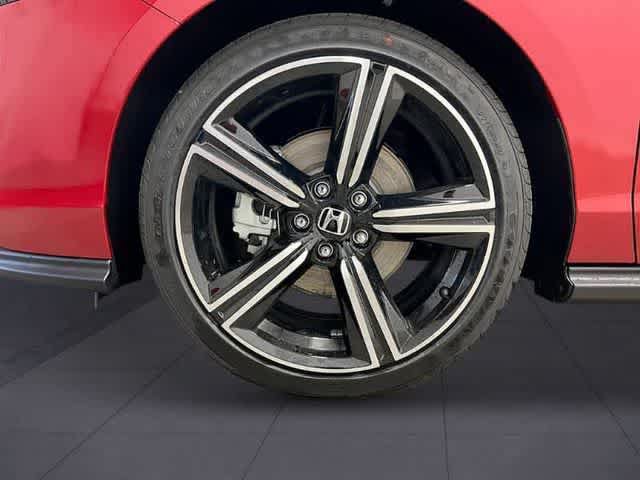 Used 2025 Honda Accord Sport image 11