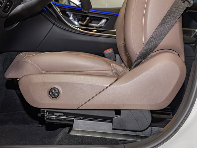 Certified 2023 Mercedes-Benz EQE 500 4MATIC SUV image 13