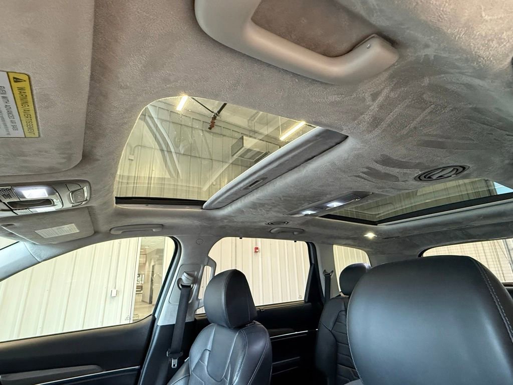 Used 2022 Kia Telluride SX w/ SX Prestige Package image 36