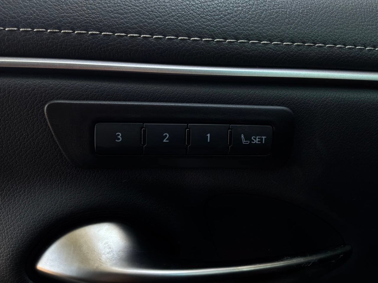 Used 2025 Lexus ES 350 F Sport FWD image 25