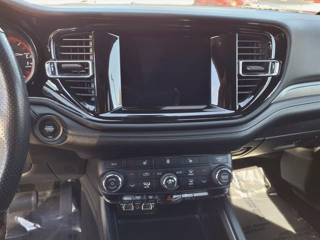 Used 2023 Dodge Durango SXT image 18