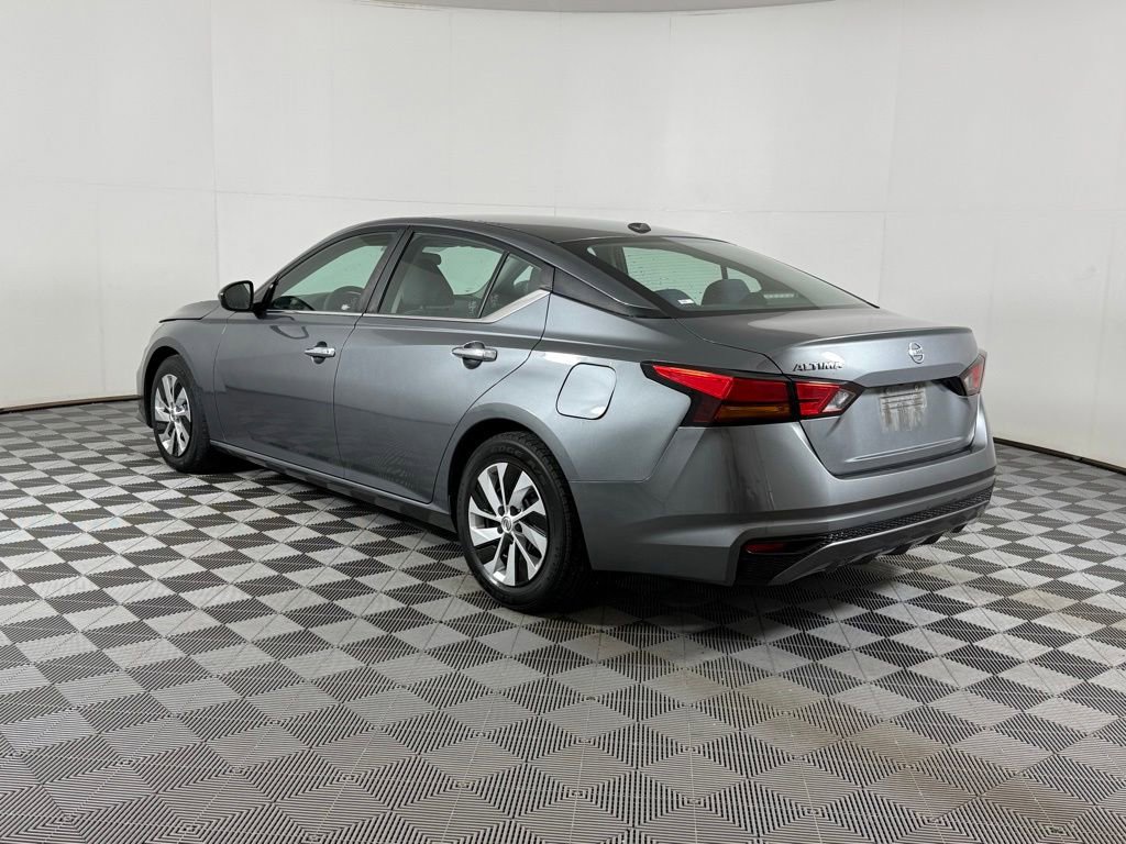 Used 2019 Nissan Altima 2.5 S FWD image 8