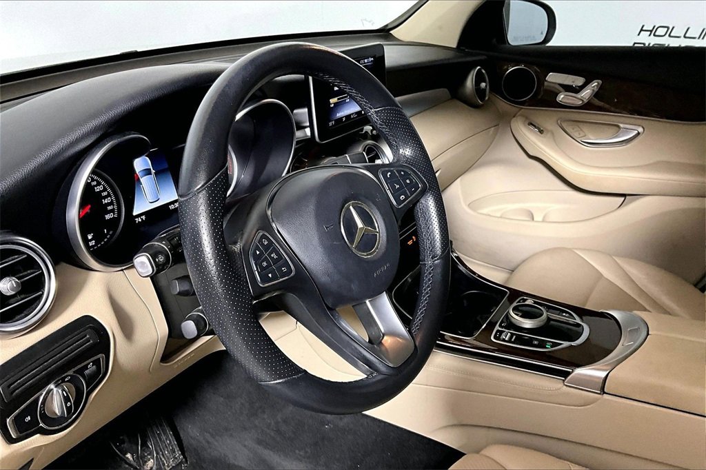 Used 2018 Mercedes-Benz GLC 300 image 10